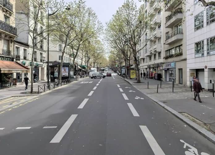 Local commercial · 138 m² · Cession de bail — photo 1
