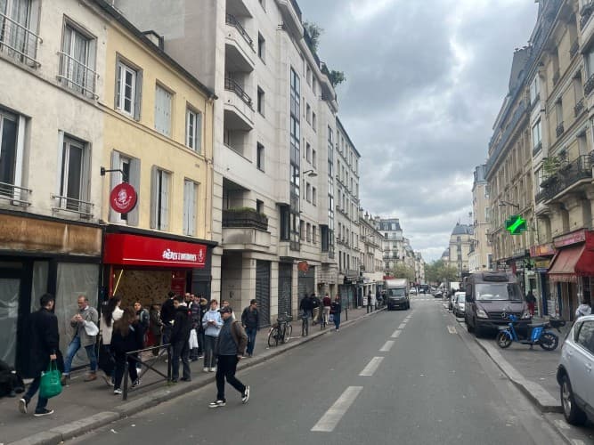 Local commercial · 96 m² · Cession de bail — photo 1
