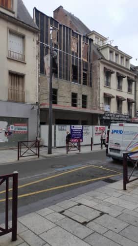 Local commercial · 191 m² · Location — photo 1