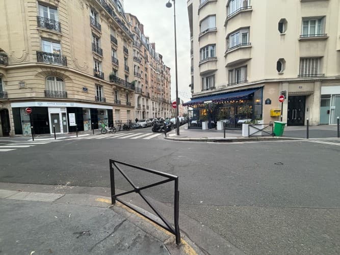 Murs commerciaux · 62 m² · Achat des murs — photo 1