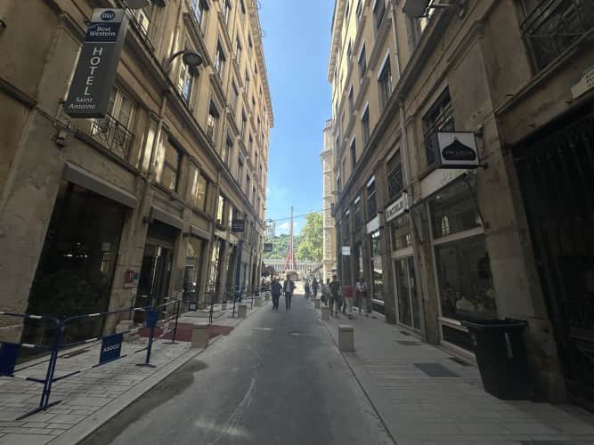 Local commercial · 50 m² · Cession de bail — photo 1