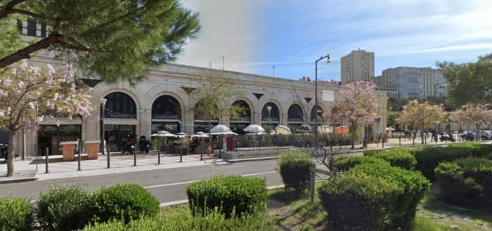 Local commercial · 140 m² · Fonds de commerce — photo 1