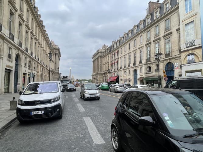 Local commercial · 95 m² · Cession de bail — photo 1