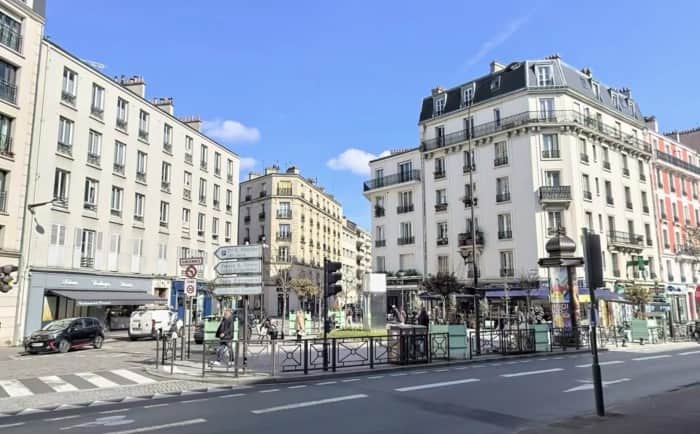 Local commercial · 128 m² · Cession de bail — photo 1