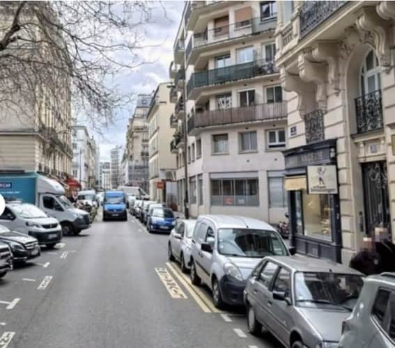 Local commercial · 49 m² · Cession de bail — photo 1