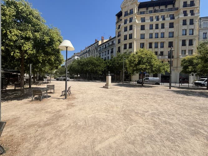 Local commercial · 60 m² · Cession de bail — photo 1