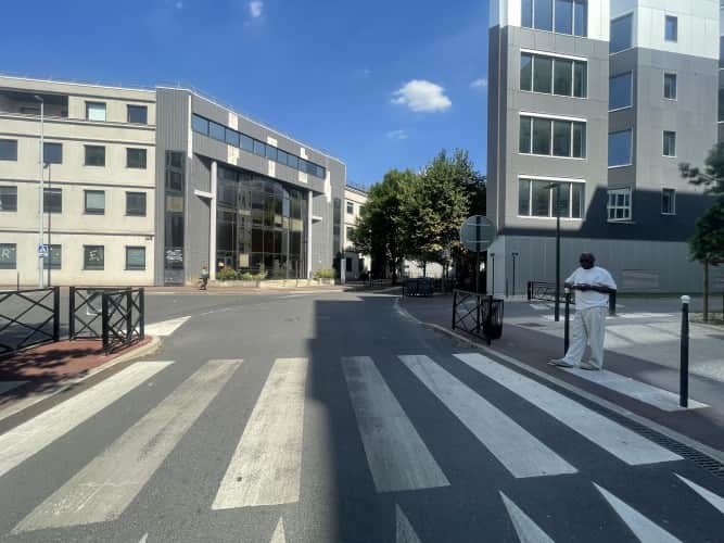 Local commercial · 330 m² · Fonds de commerce — photo 1