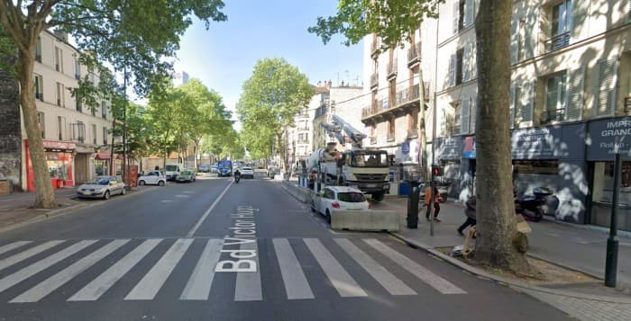 Local commercial · 147 m² · Cession de bail — photo 1