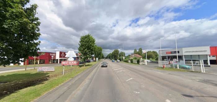 Local commercial · 397 m² · Location — photo 1