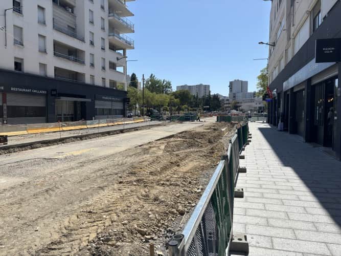 Local commercial · 75 m² · Location — photo 1