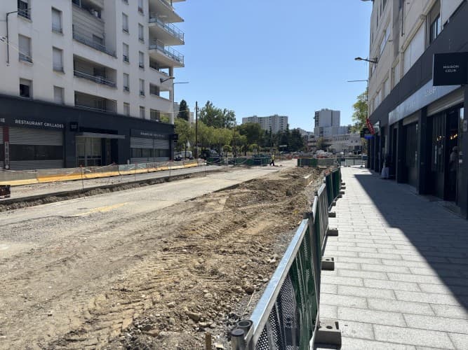 Local commercial · 75 m² · Location — photo 1