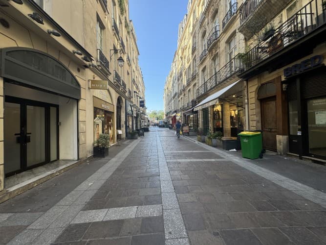 Local commercial · 102 m² · Fonds de commerce — photo 1