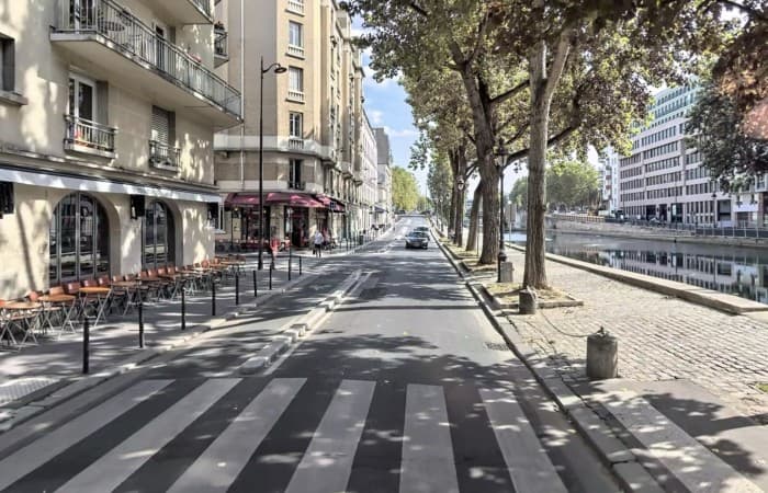 Local commercial · 70 m² · Location — photo 1