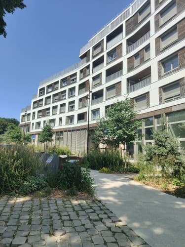 Murs commerciaux · 1162 m² · Achat des murs — photo 1