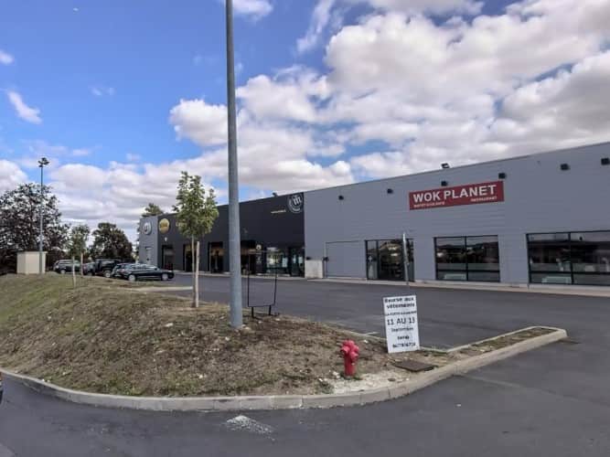 Murs commerciaux · 366 m² · Achat des murs — photo 1