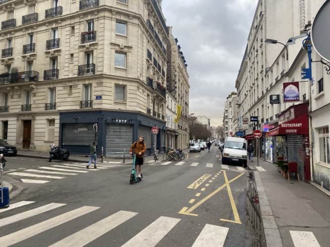 Local commercial · 87 m² · Location — photo 1
