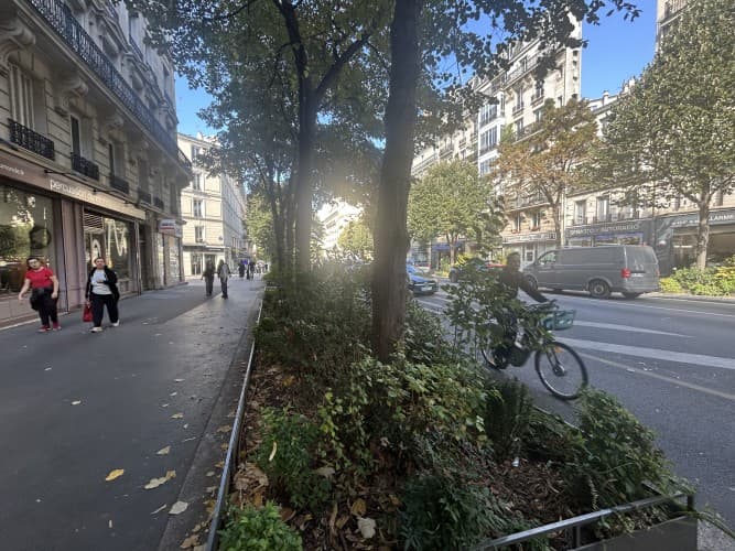 Local commercial · 85 m² · Cession de bail — photo 1