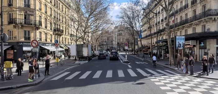 Murs commerciaux · 107 m² · Achat des murs — photo 1