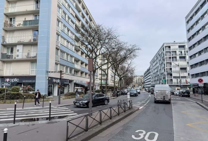 Local commercial · 102 m² · Cession de bail — photo 1
