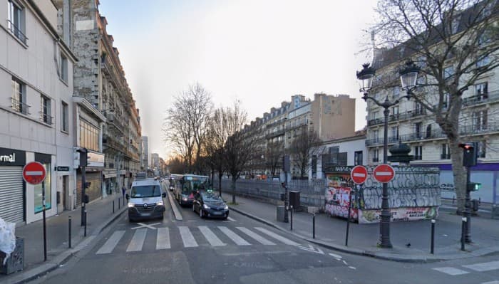 Local commercial · 635 m² · Location — photo 1