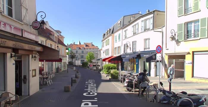 Local commercial · 90 m² · Cession de bail — photo 1