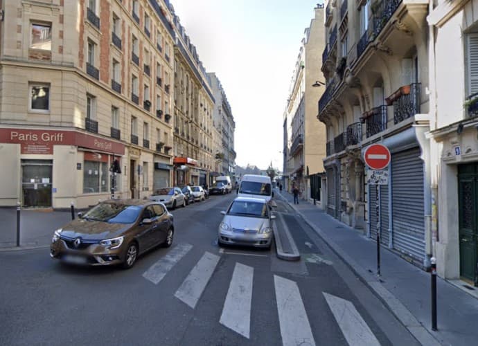 Local commercial · 175 m² · Location — photo 1