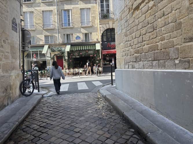 Local commercial · 85 m² · Fonds de commerce — photo 1