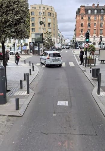 Murs commerciaux · 360 m² · Achat des murs — photo 1