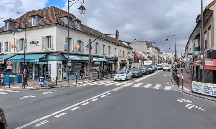 Local commercial · 59 m² · Cession de bail — photo 1