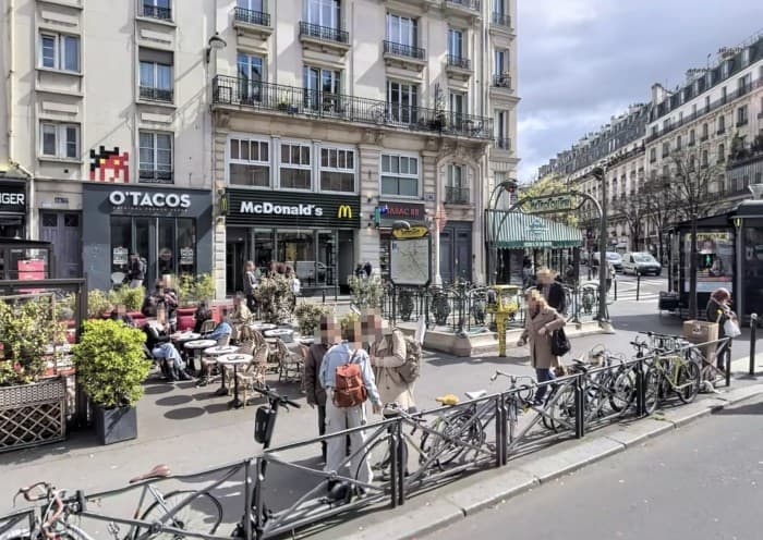 Local commercial · 220 m² · Cession de bail — photo 1