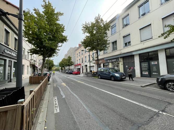 Local commercial · 120 m² · Fonds de commerce — photo 1
