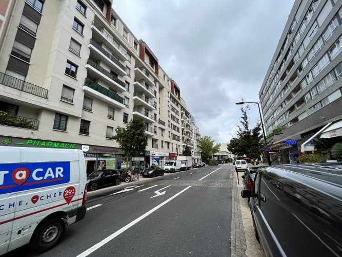 Local commercial · 217 m² · Fonds de commerce — photo 1