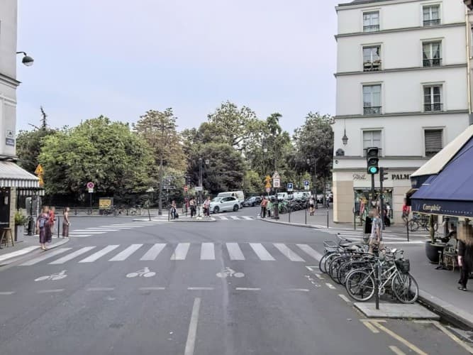 Local commercial · 203 m² · Cession de bail — photo 1