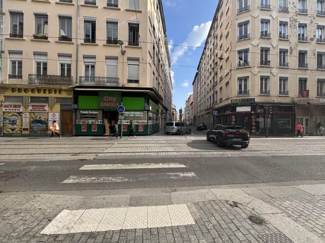 Local commercial · 60 m² · Fonds de commerce — photo 1