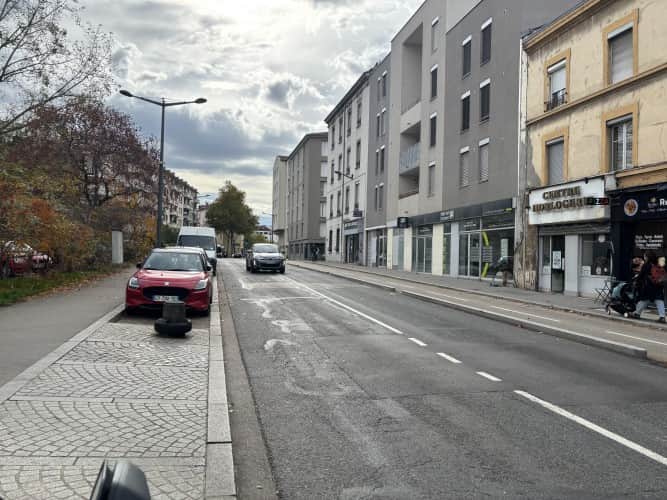 Local commercial · 110 m² · Fonds de commerce — photo 1