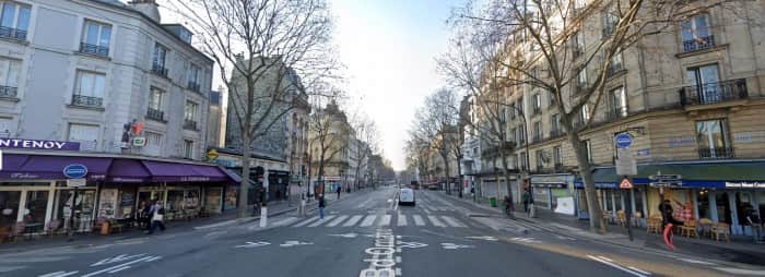 Local commercial · 105 m² · Location — photo 1