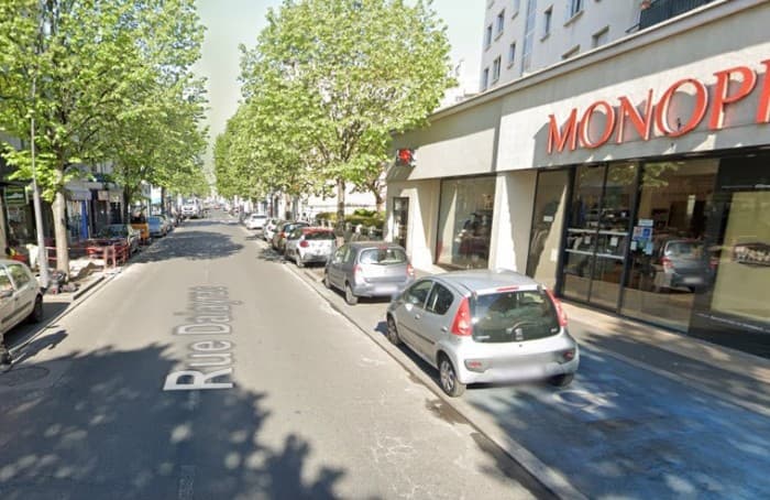 Local commercial · 130 m² · Cession de bail — photo 1