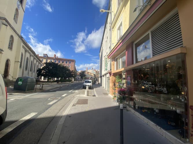 Local commercial · 70 m² · Cession de bail — photo 1