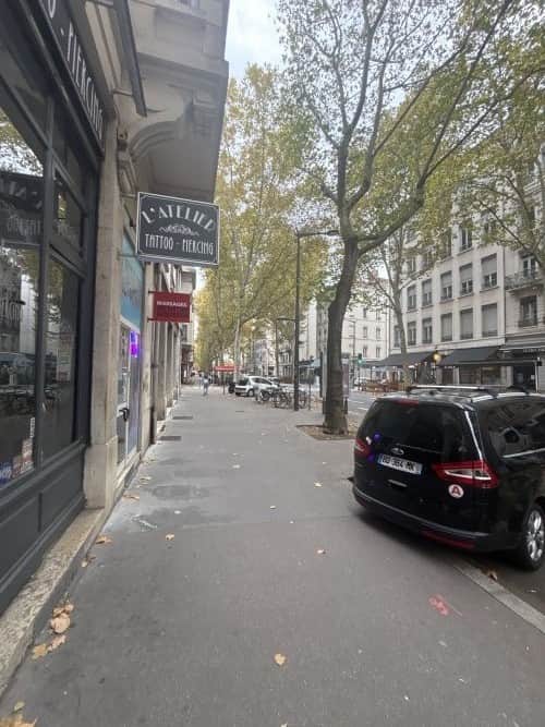 Local commercial · 50 m² · Cession de bail — photo 1