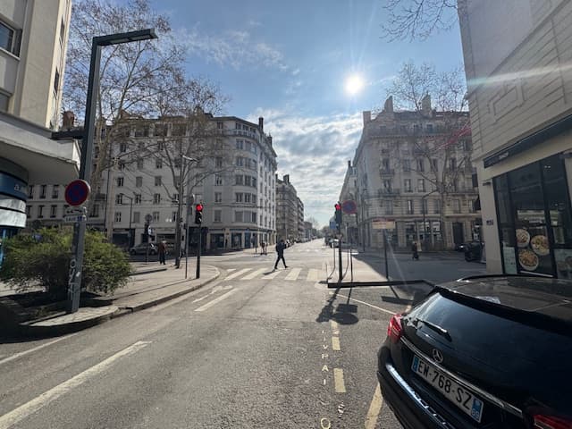 Local commercial · 184 m² · Fonds de commerce — photo 1