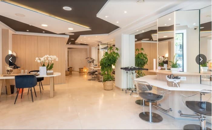 Local commercial · 70 m² · Location — photo 1