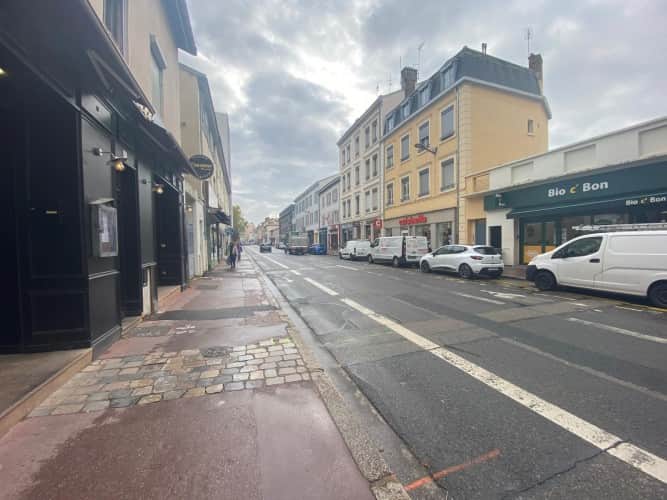 Local commercial · 150 m² · Fonds de commerce — photo 1
