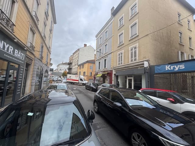 Murs commerciaux · 31 m² · Achat des murs — photo 1