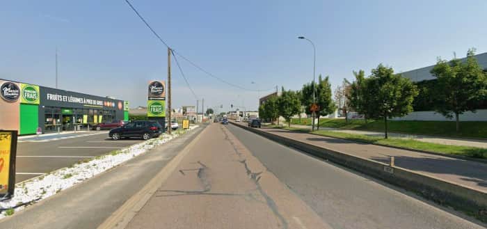 Murs commerciaux · 1657 m² · Achat des murs — photo 1