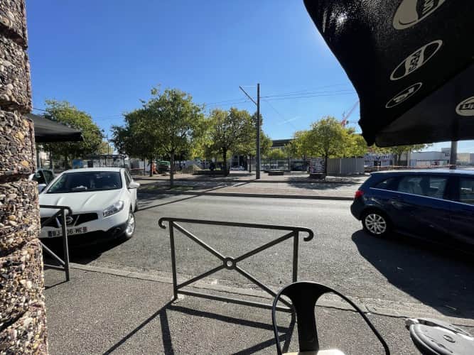 Local commercial · 180 m² · Fonds de commerce — photo 1