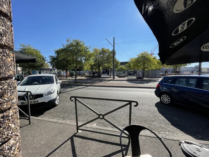Local commercial · 180 m² · Fonds de commerce — photo 1