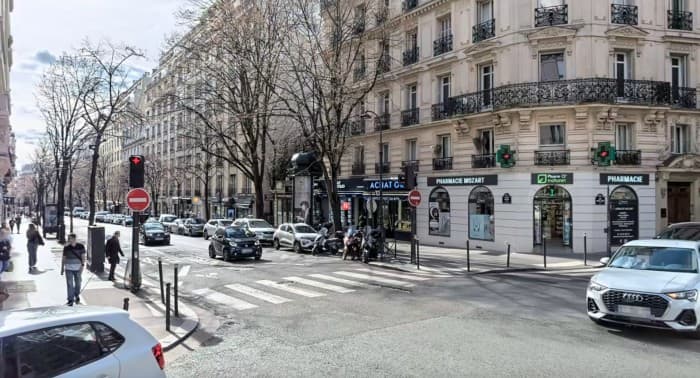 Local commercial · 74 m² · Cession de bail — photo 1