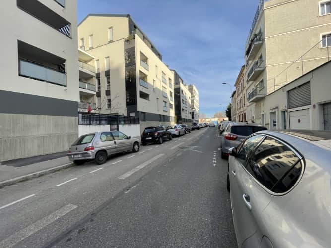 Local commercial · 207 m² · Fonds de commerce — photo 1