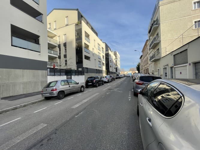 Local commercial · 207 m² · Fonds de commerce — photo 1