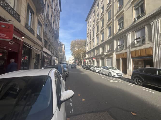 Local commercial · 30 m² · Cession de bail — photo 1